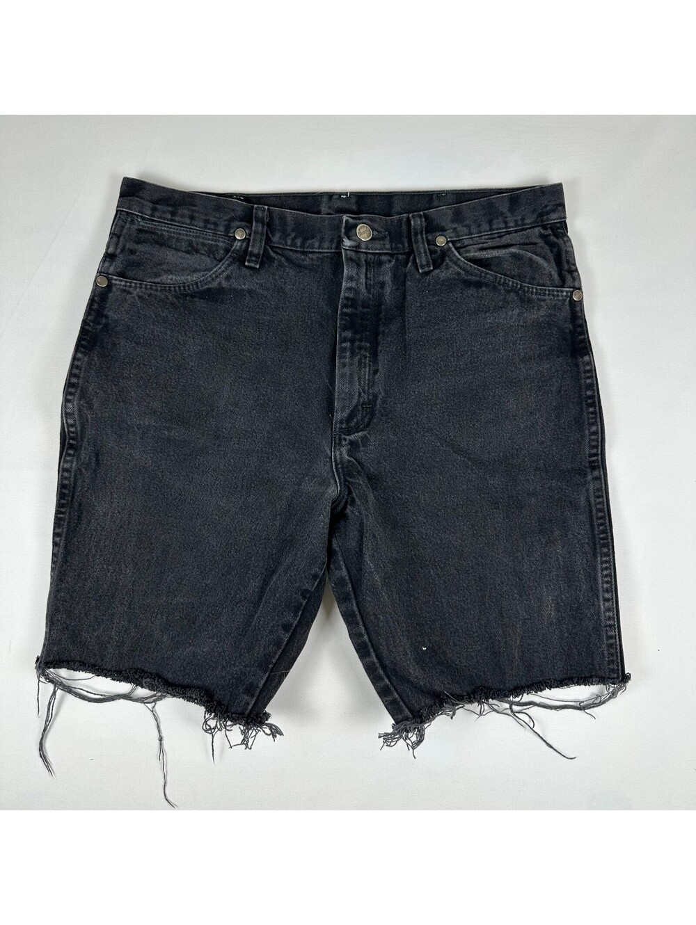 Wrangler Mens 34 Black Denim Cut Off Jean Shorts Raw Frayed Hem Western Cowboy